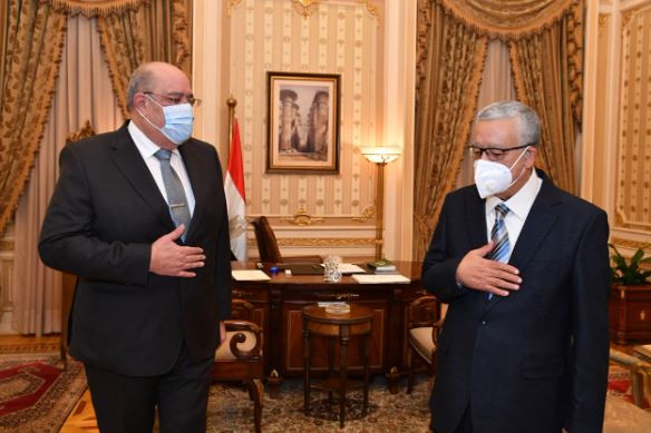 حنفى جبالى ورئيس المركزى للمحاسبات
