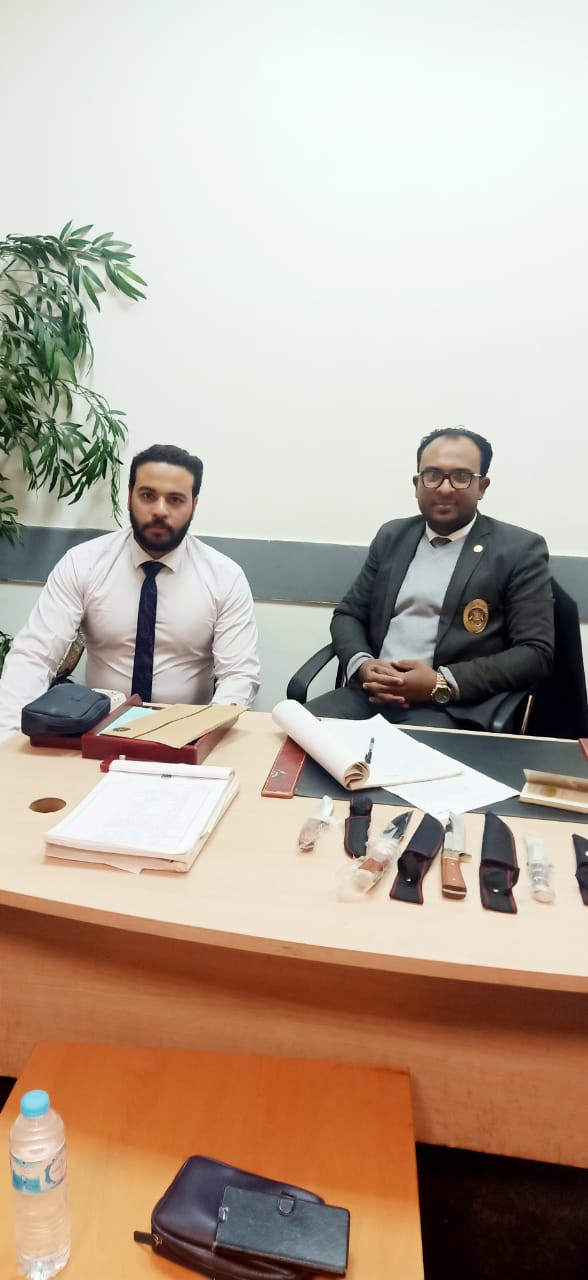تهريب أسلحة بيضاء