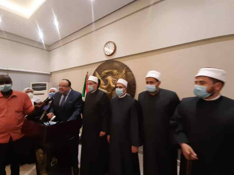قافلة الأوقاف الدعوية بمطار الخرطوم