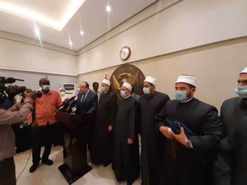 قافلة الأوقاف الدعوية بمطار الخرطوم