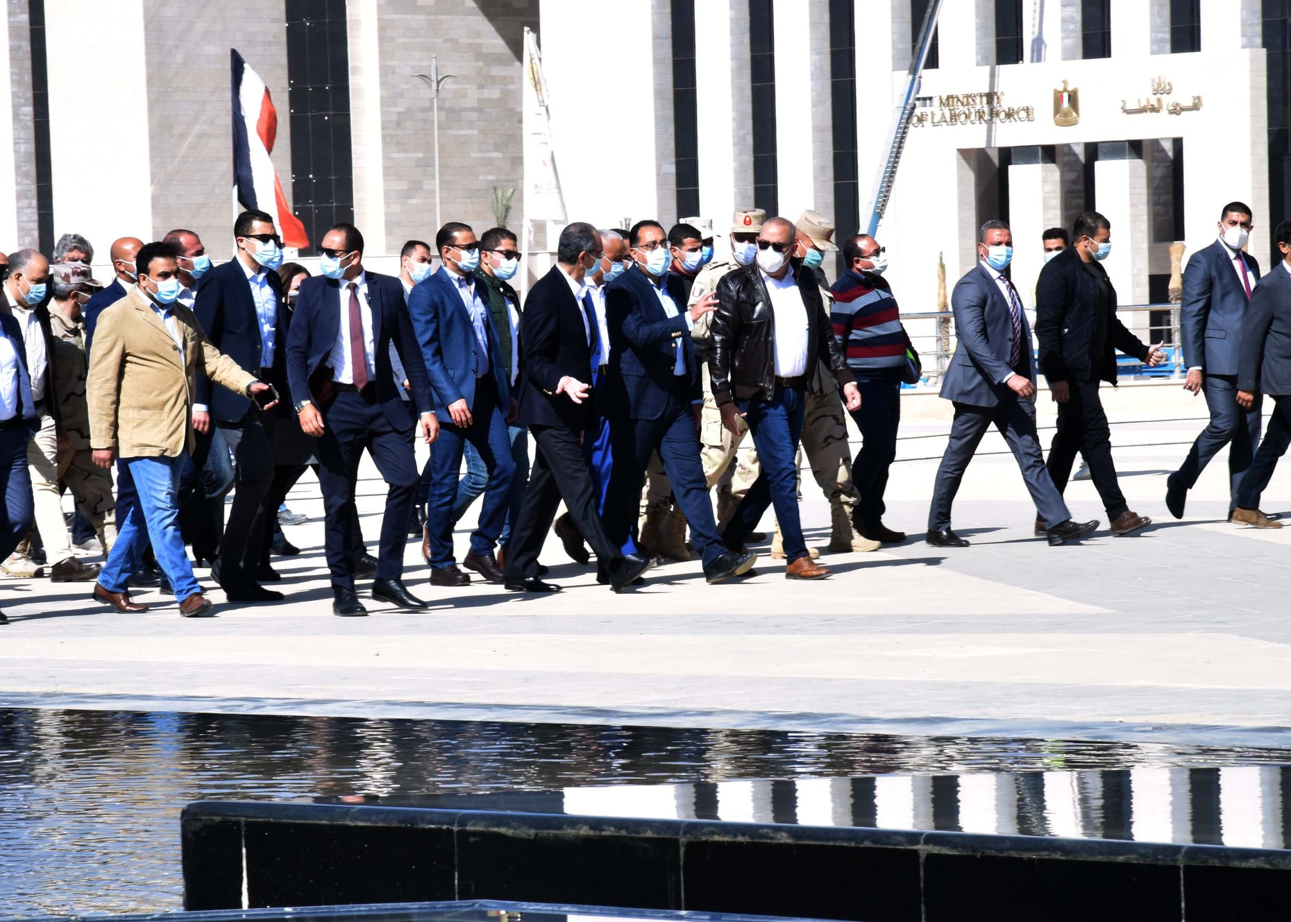 جولة رئيس مجلس الوزراء