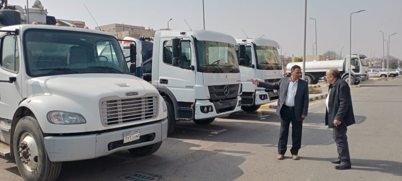 سيارات شفط مياه الأمطار