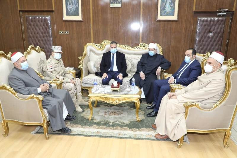 محافظ المنوفية يستقبل وزير الأوقاف
