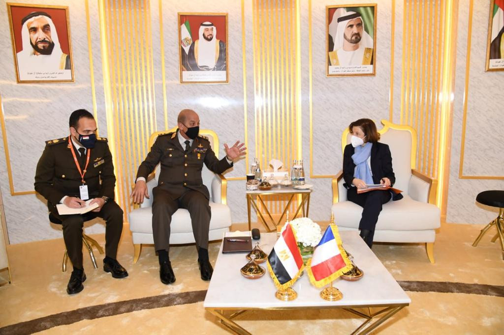 مشاركة وزير الدفاع فى معرض IDEX 2021