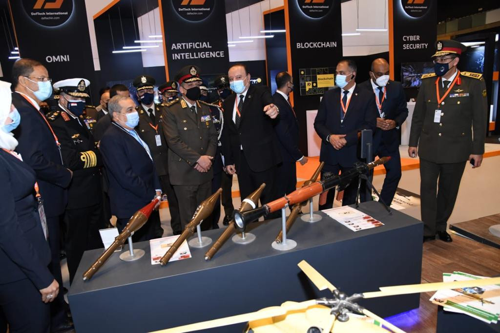 مشاركة وزير الدفاع فى معرض IDEX 2021