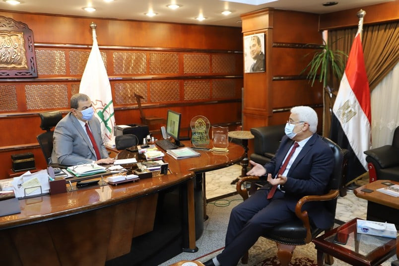 وزير القوى العاملة
