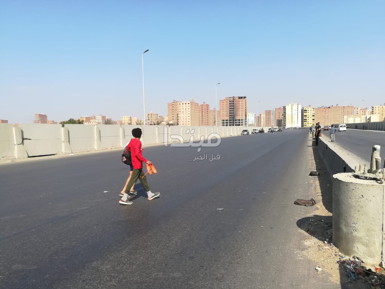 غلق الطريق الدائرى تمهيدا لإزالة عقار الهرم