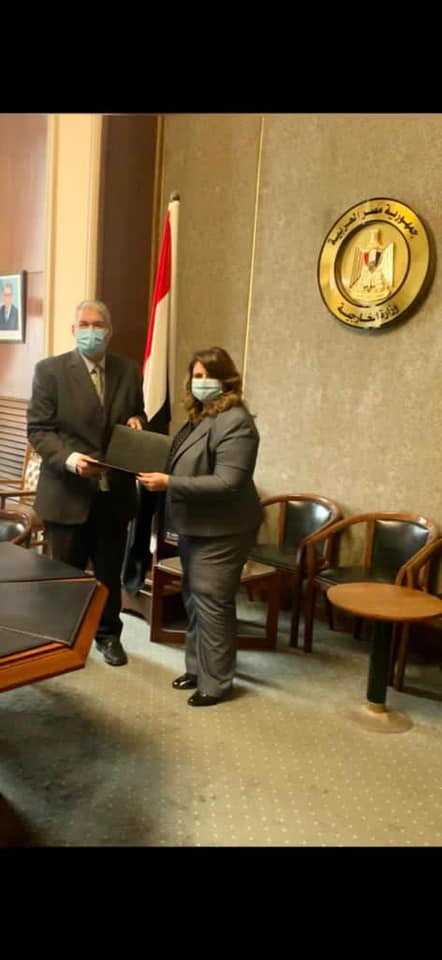 العلماء المصريين الفائزين بجائزة كوانى نكروما