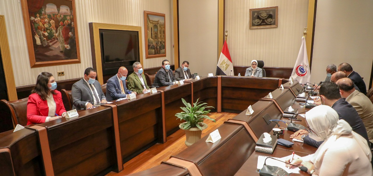 اجتماع وزيرة الصحة