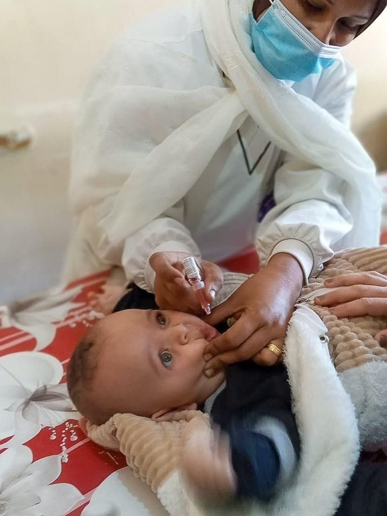 التطعيم ضد مرض شلل الأطفال