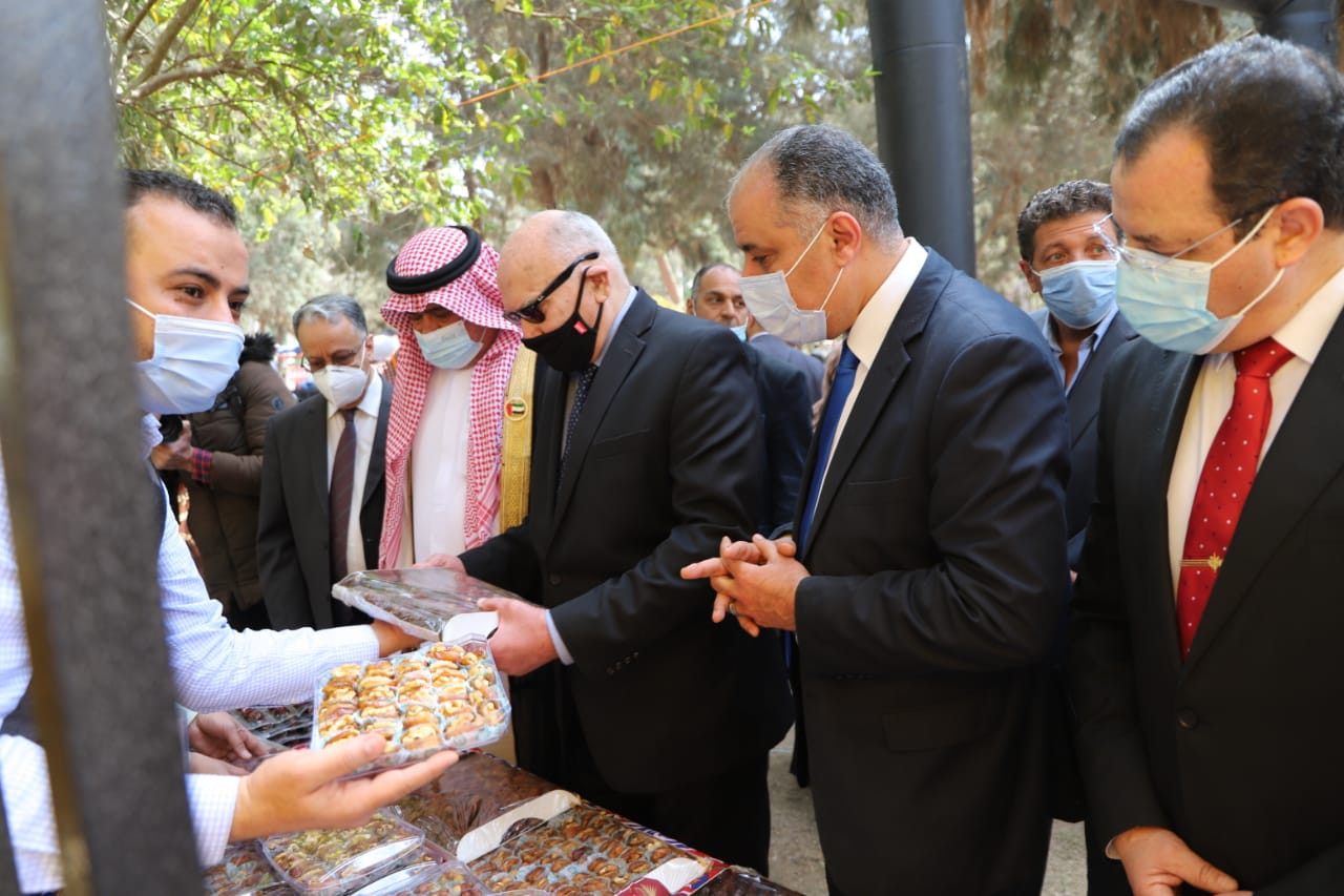 افتتاح مهرجان القاهرة الدولى للتمور