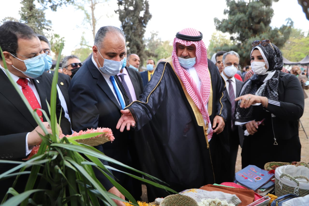 افتتاح مهرجان القاهرة الدولى للتمور