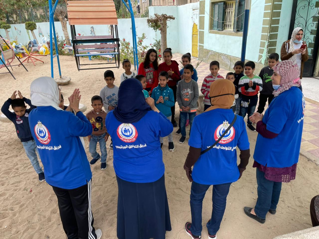 تقديم الخدمات الطبية لدور الأيتام