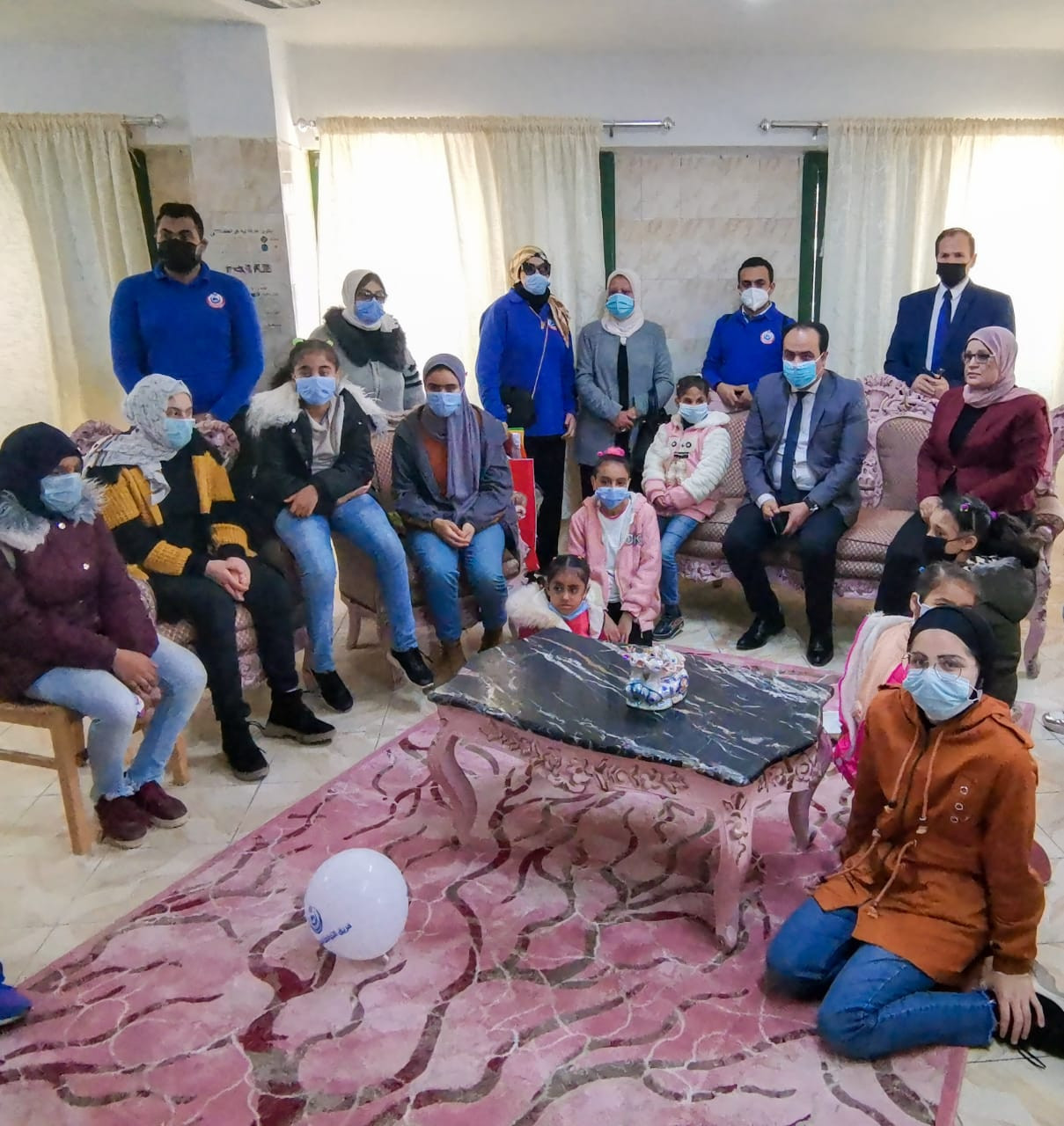 تقديم الخدمات الطبية لدور الأيتام