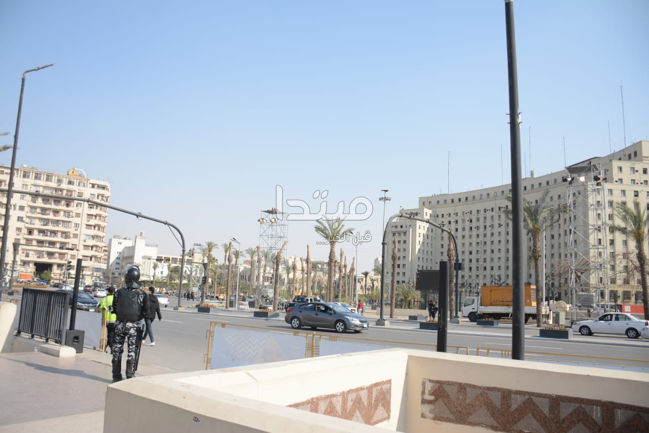 انتشار أمنى مكثف بميدان التحرير استعدادا لسير موكب الملوك