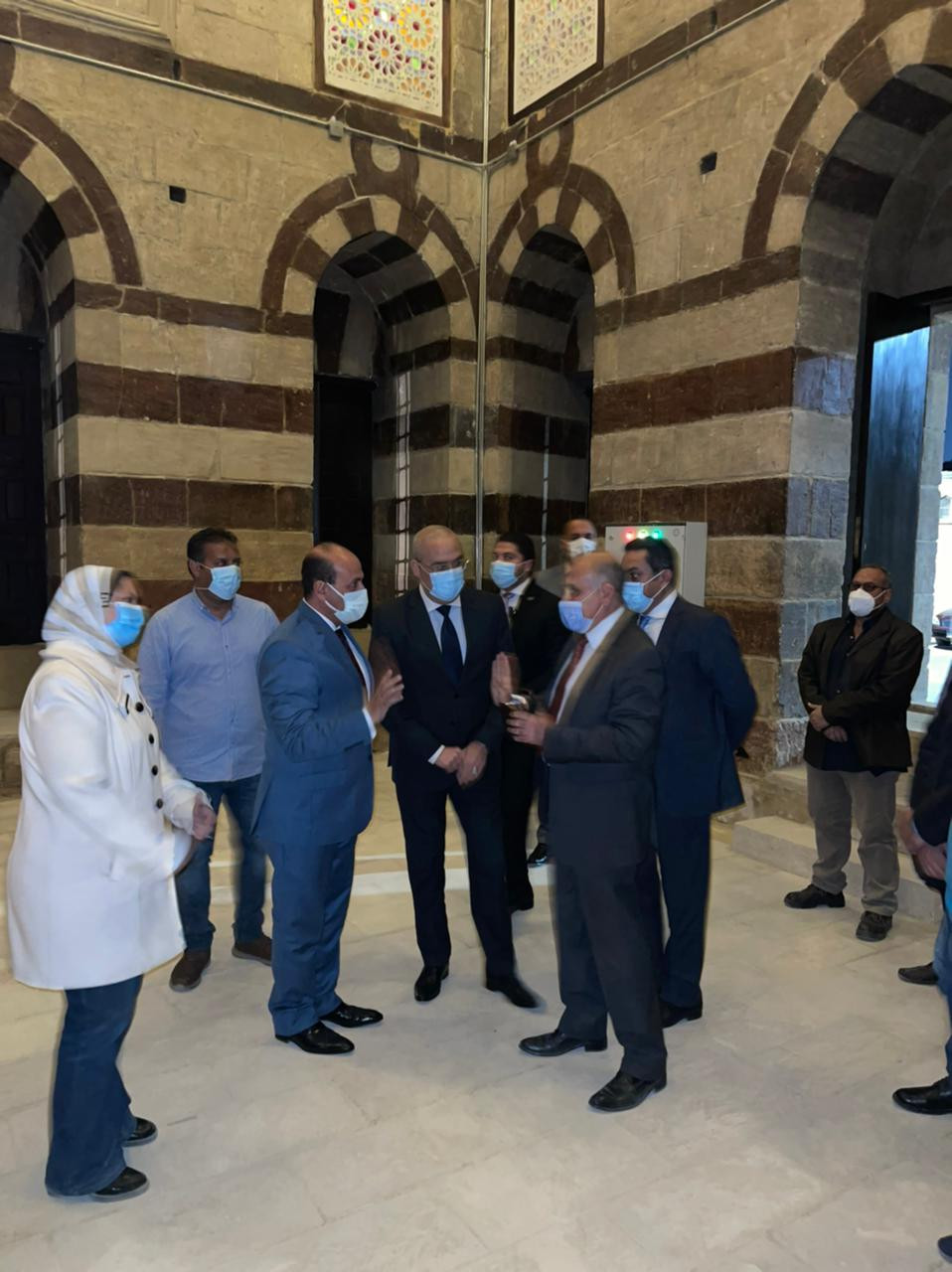 وزير الإسكان