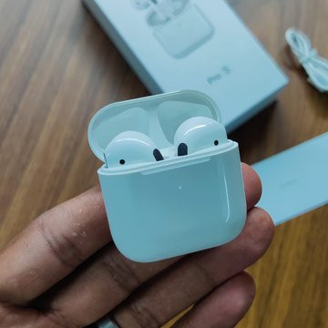 سماعة AirPods 3