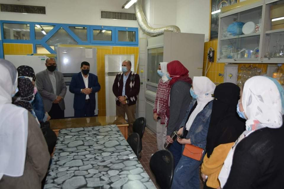 تعاون علمى بين مدينة الأبحاث العلمية ومدرسة المتفوقين STEM بالغربية