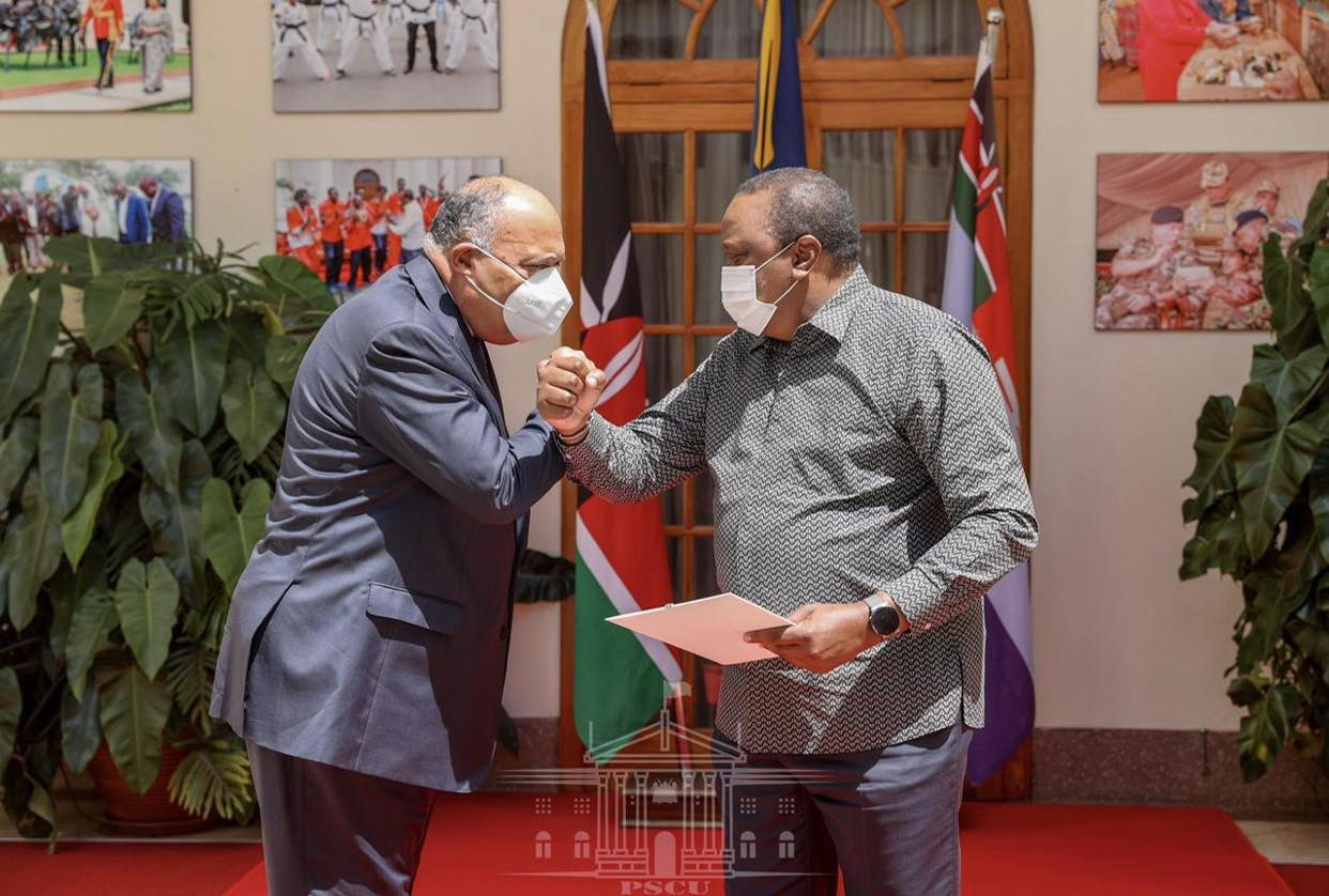 سامح شكرى والرئيس الكينى