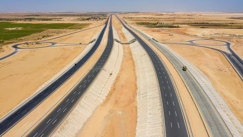 طريق الصعيد الصحراوى الغربى
