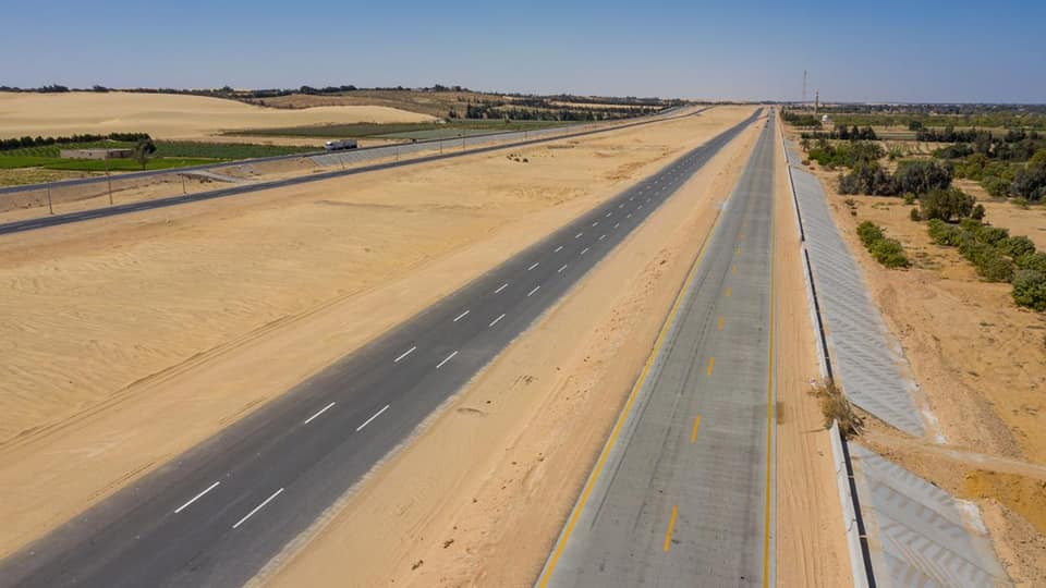 طريق الصعيد الصحراوى الغربى
