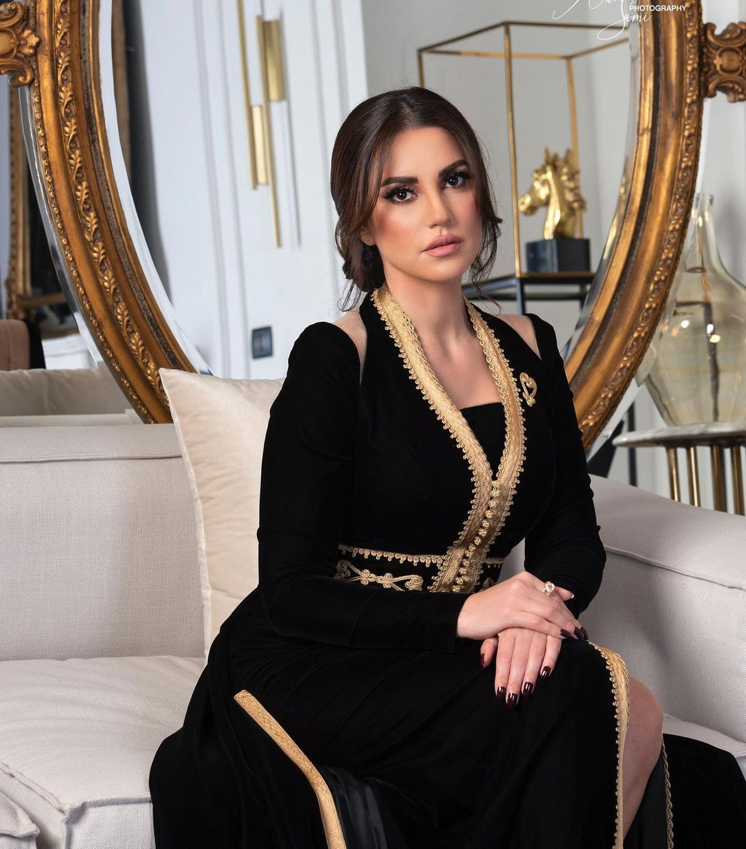 الفنانة درة