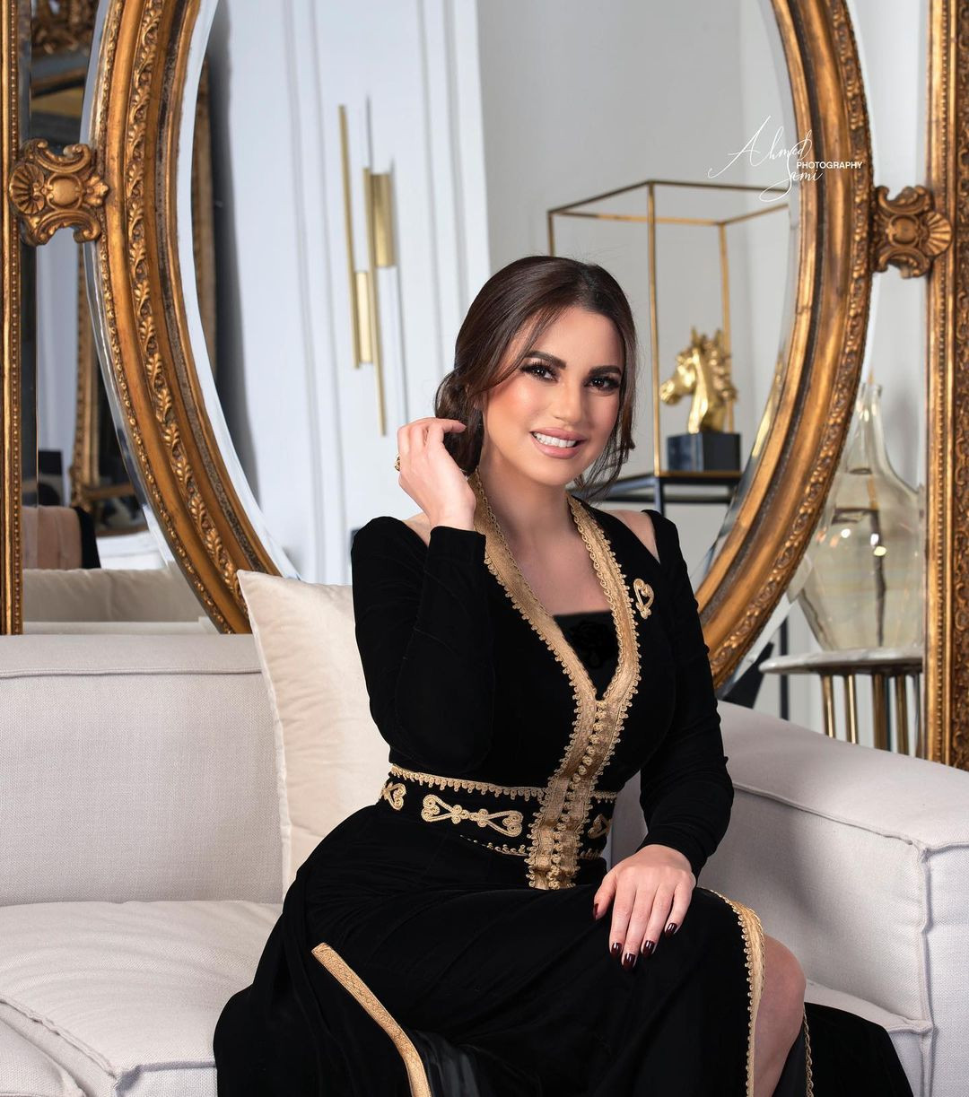 الفنانة درة