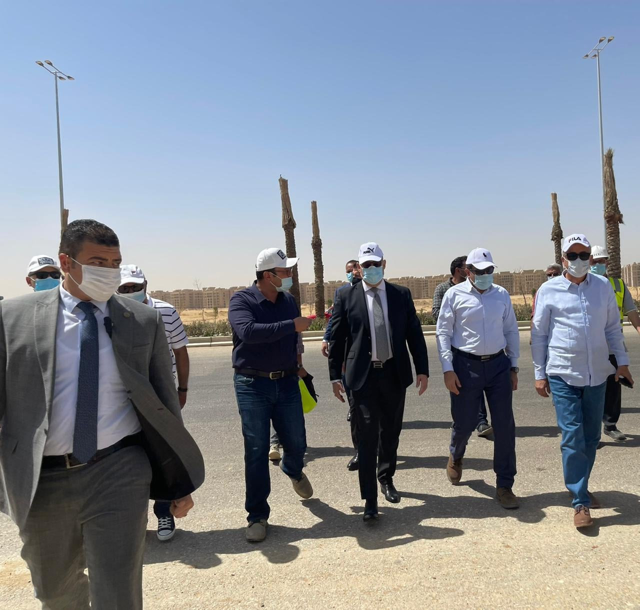 وزير الإسكان