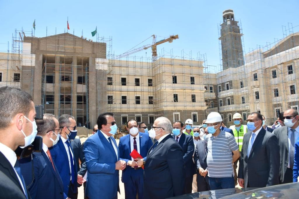 جامعة القاهرة الدولية