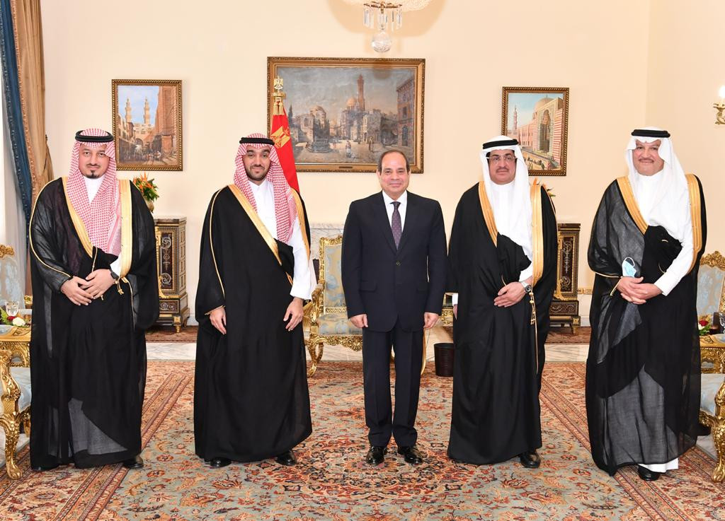 الرئيس السيسى يستقبل وزير الشباب السعودى