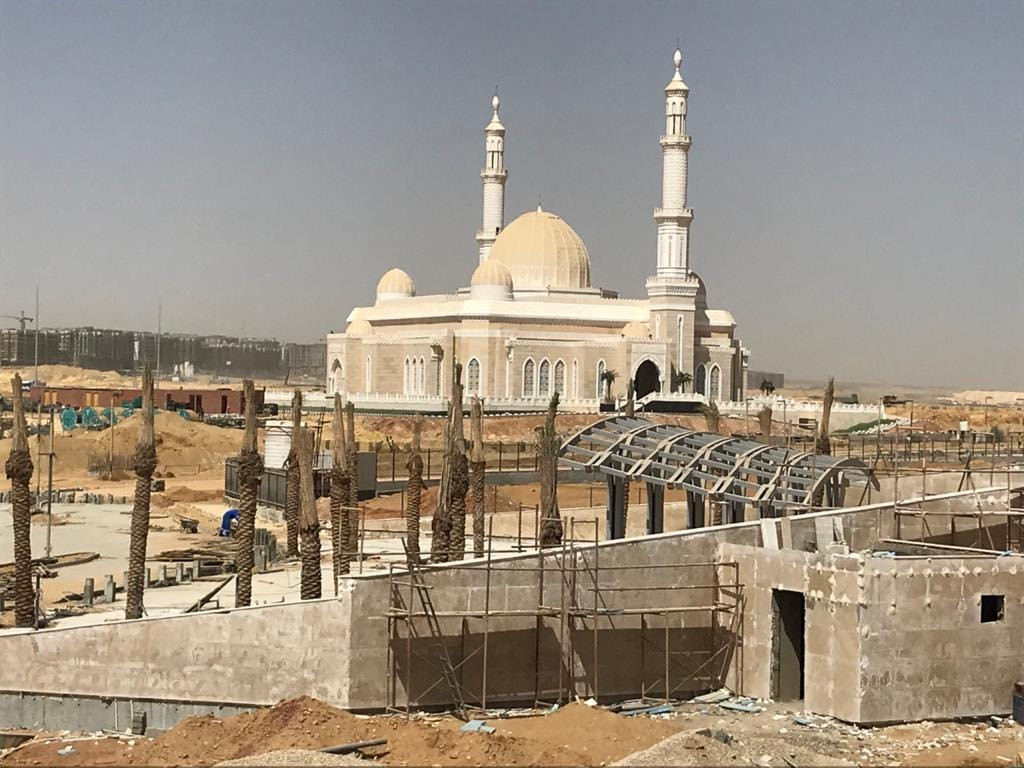 مسؤولو الإسكان فى العاصمة الإدارية