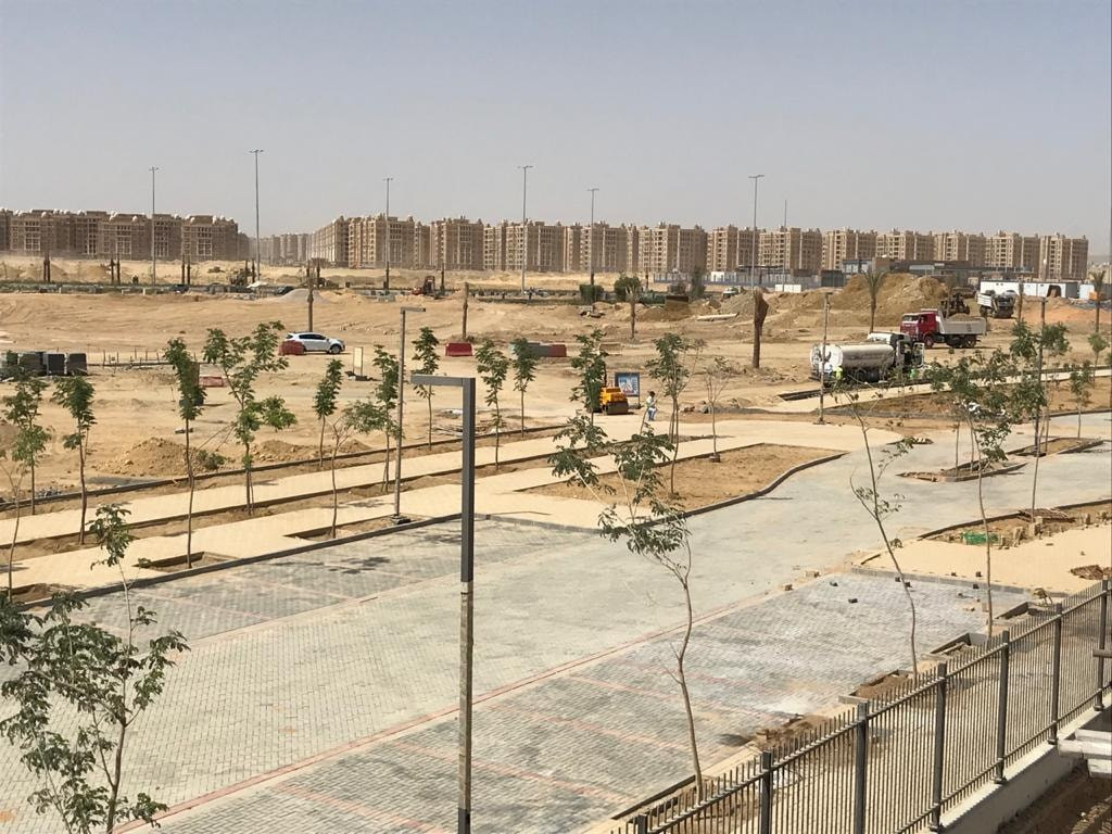 مسؤولو الإسكان فى العاصمة الإدارية