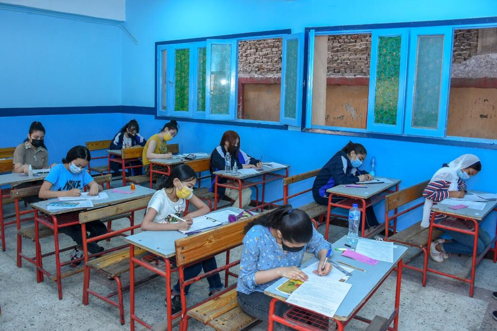 امتحانات الشهادة الإعدادية بالإسكندرية