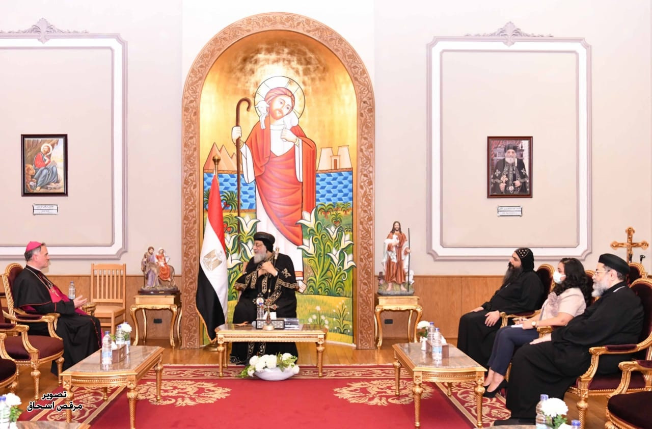 قداسة البابا تواضروس يستقبل سفير الفاتيكان