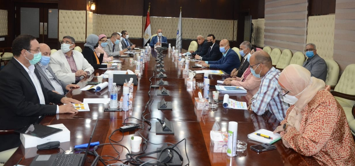 وزير الإسكان