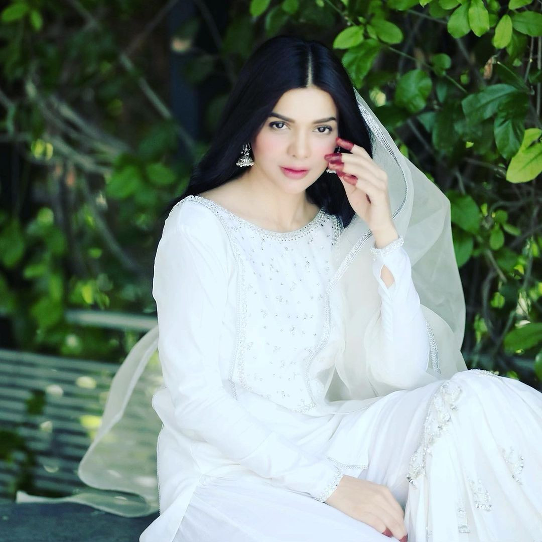 سارة لورين