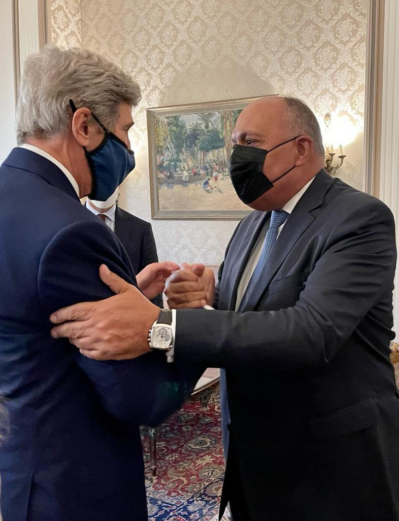وزير الخارجية يستقبل المبعوث الأمريكى للمناخ