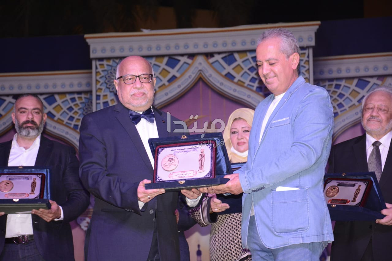 تكريم إلهام شاهين