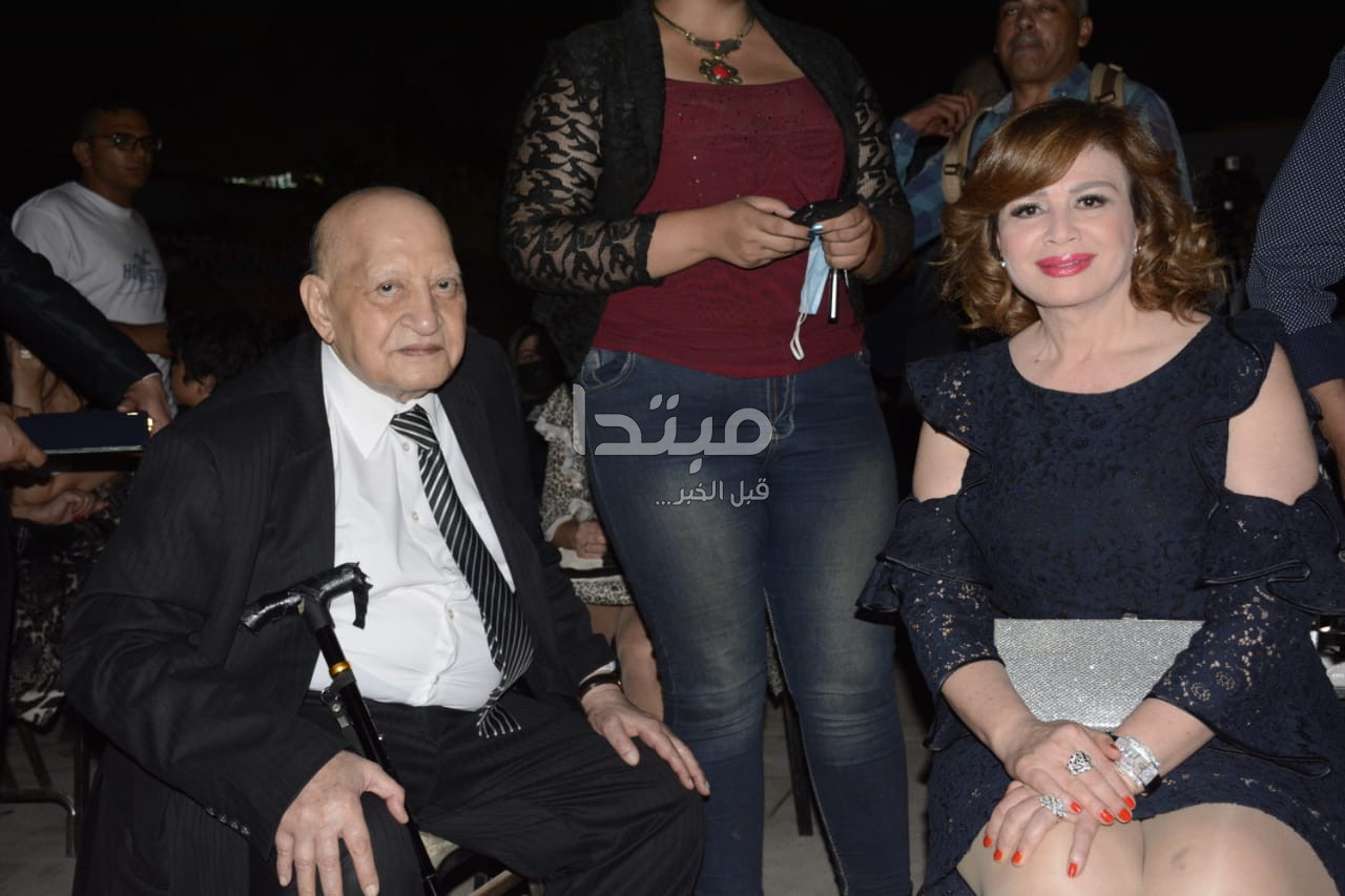 تكريم إلهام شاهين