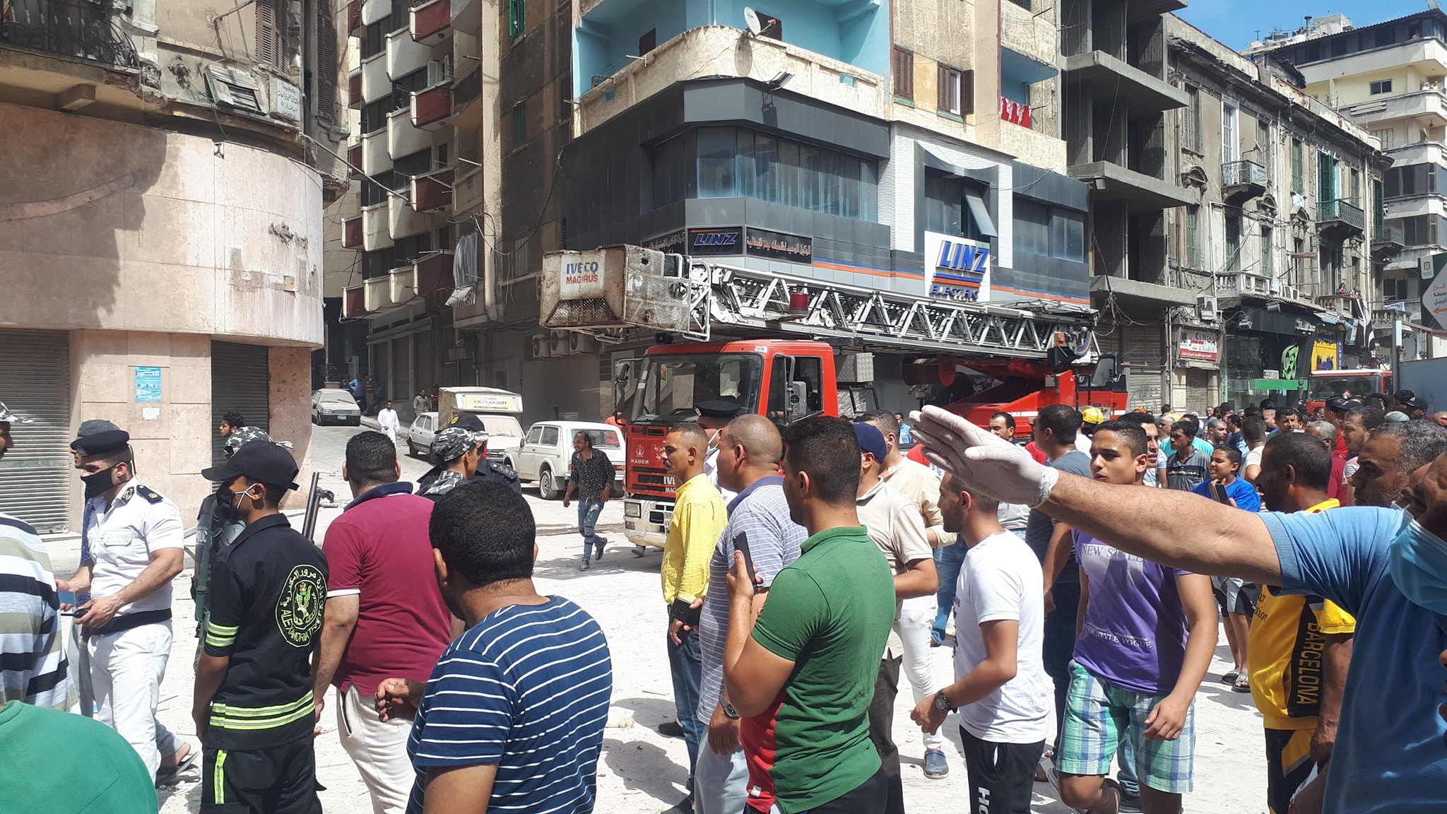 انهيار عقار فى الإسكندرية