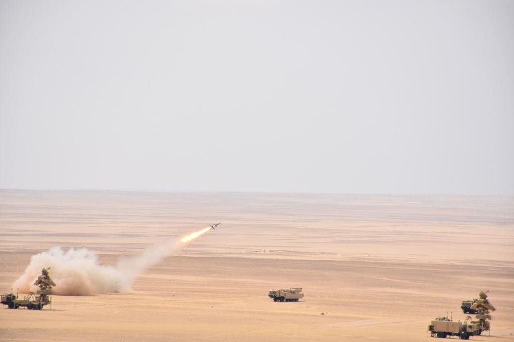 معدات عسكرية