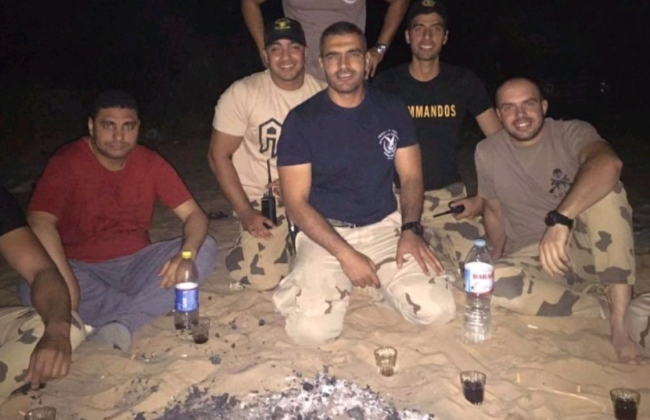 الشهيد أحمد منسى ورجاله