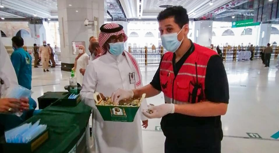 استقبال الحجاج فى المسجد الحرام