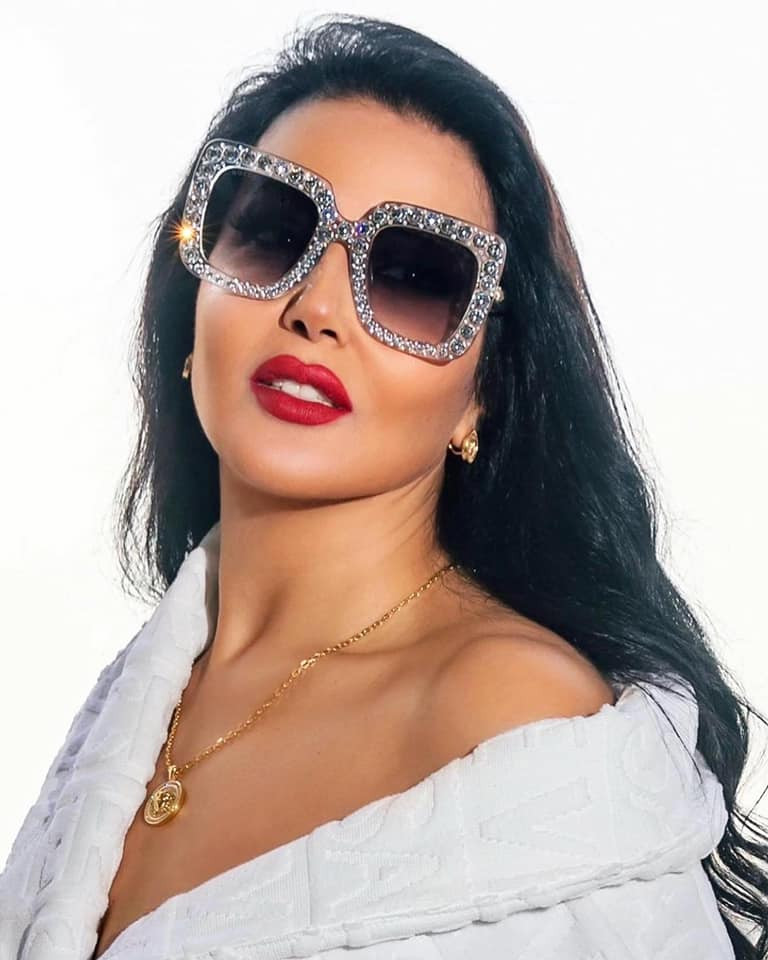 سمية الخشاب