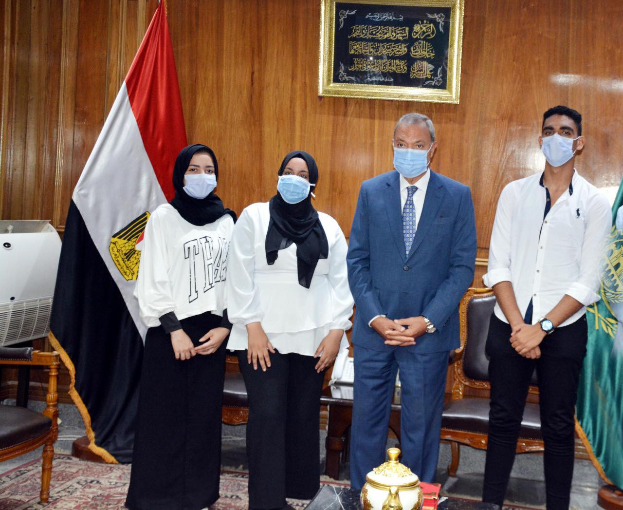 الهجان يستقبل أوائل الدبلومات الفنية