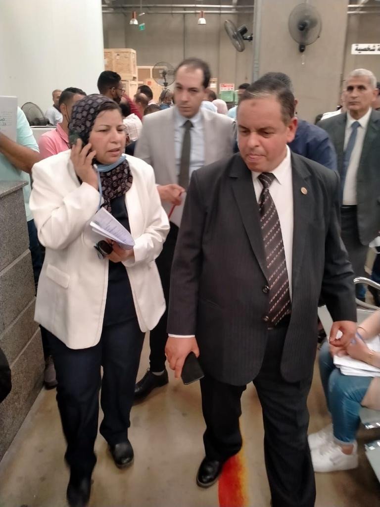 رئيس الجمارك