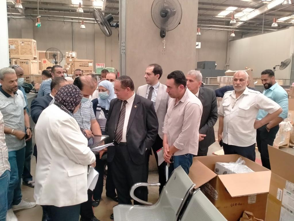 رئيس الجمارك