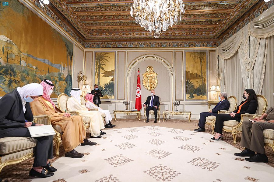 قيس سعيد والأمير فيصل بن فرحان