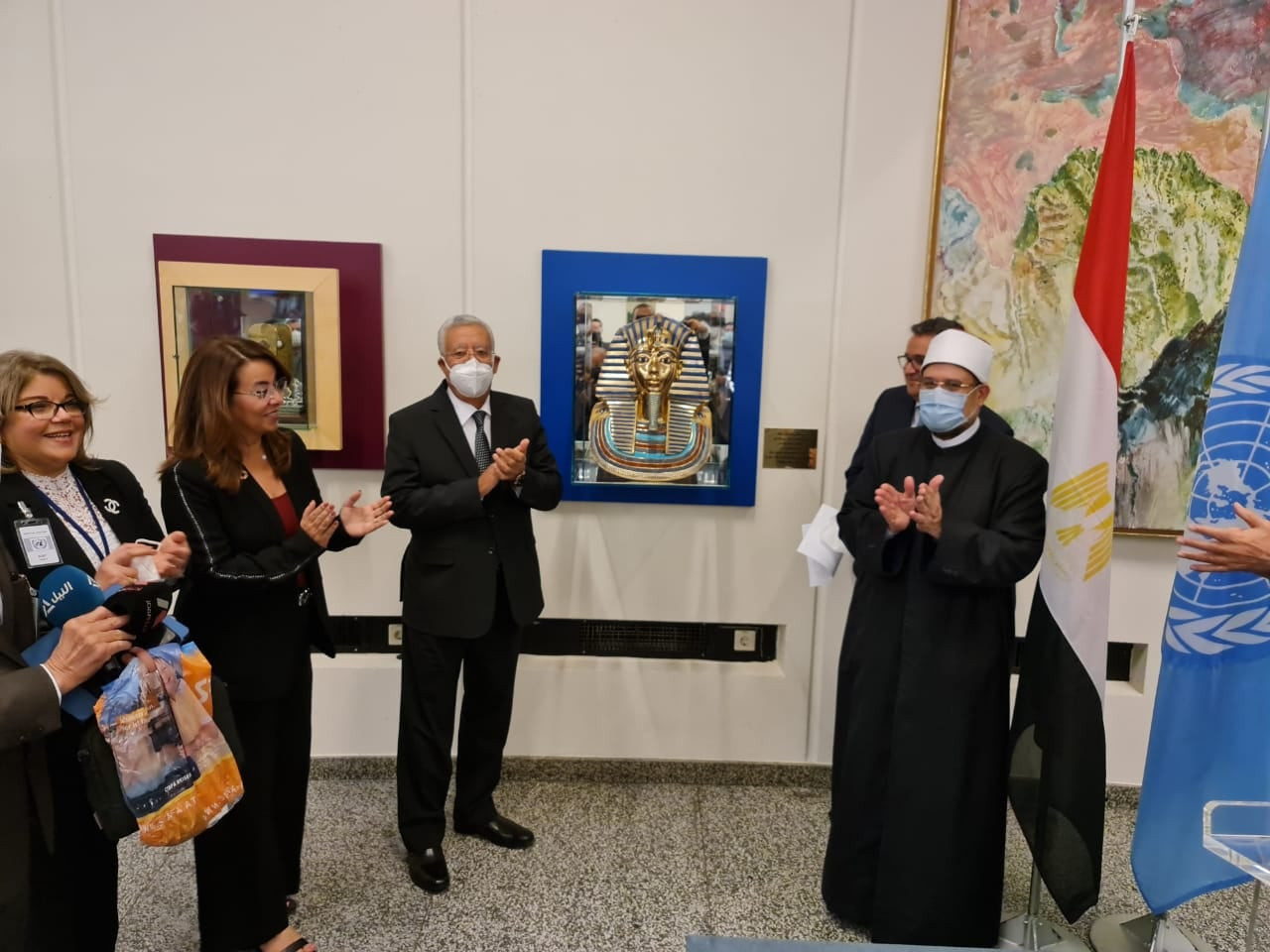 نشاط مكثف ولقاءات هامة لوزير الأوقاف بفيينا