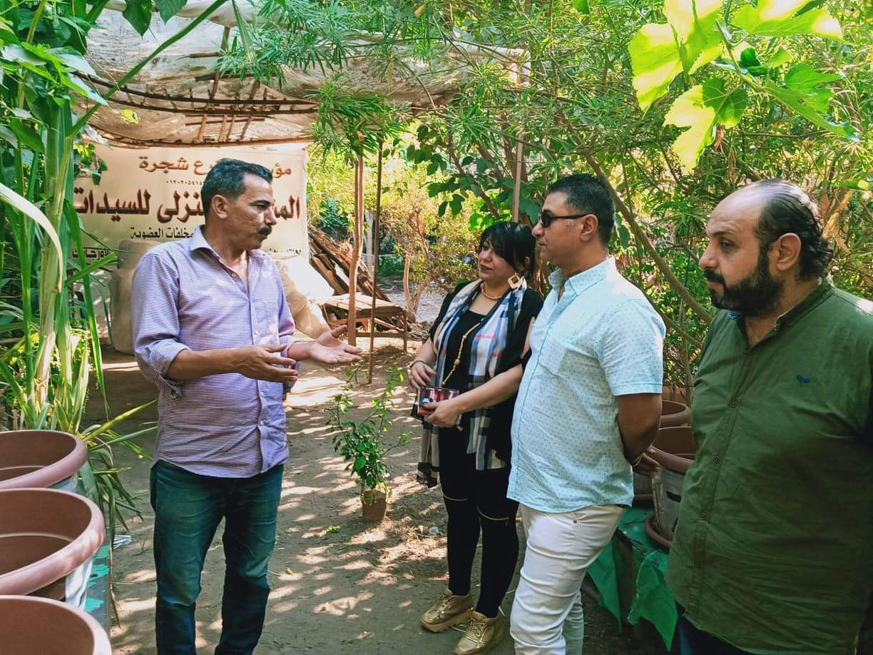 نرمين ميشيل داخل مؤسسة «ازرع شجرة»
